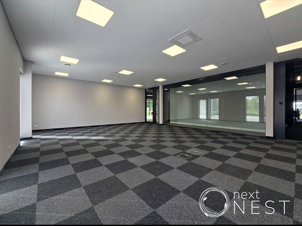 Nowoczesne biura 146 m² z klimatyzacją i dostępem 24/7 Łubna, Alternatywy  146m2 Foto 1