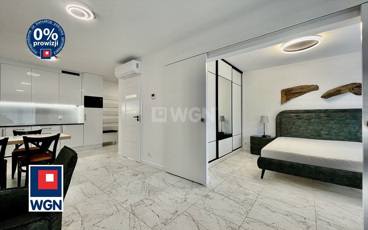 Luksusowy apartament nad morzem z tarasem i pełnym wyposażeniem Rowy, Pensjonatowa  48m2 Foto 1