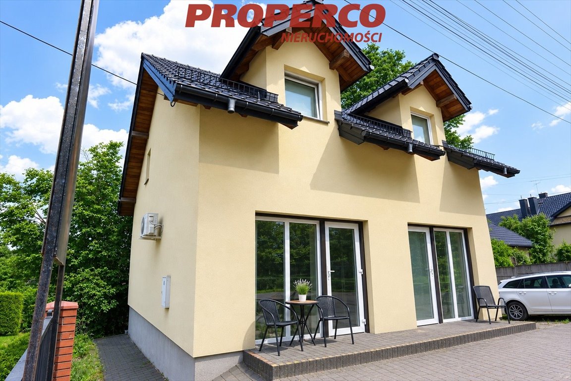 Zapraszam do obejrzenia domu z lokalem usługowym 189 m² w Zagnańsku Zagnańsk  189m2 Foto 1