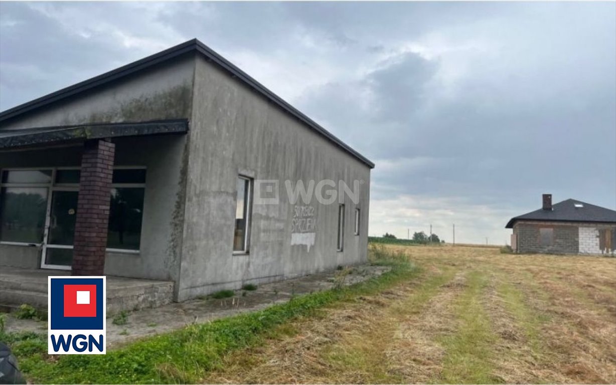 Dwa budynki na działce 8008 m² w Jedlno Pierwsze - potencjał inwestycyjny Jedlno Pierwsze, spacerowa  107m2 Foto 1