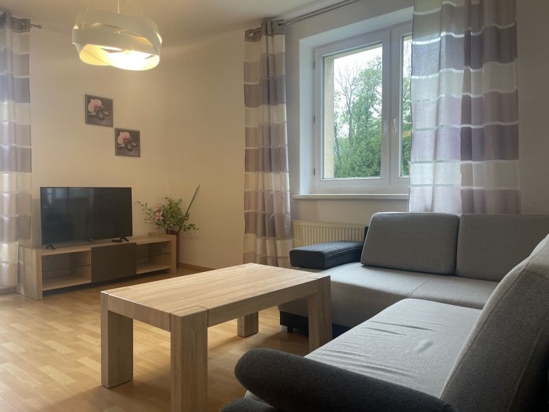 Mieszkanie dwupokojowe na wynajem Ustroń, Ustroń, Partyzantów  69m2 Foto 4