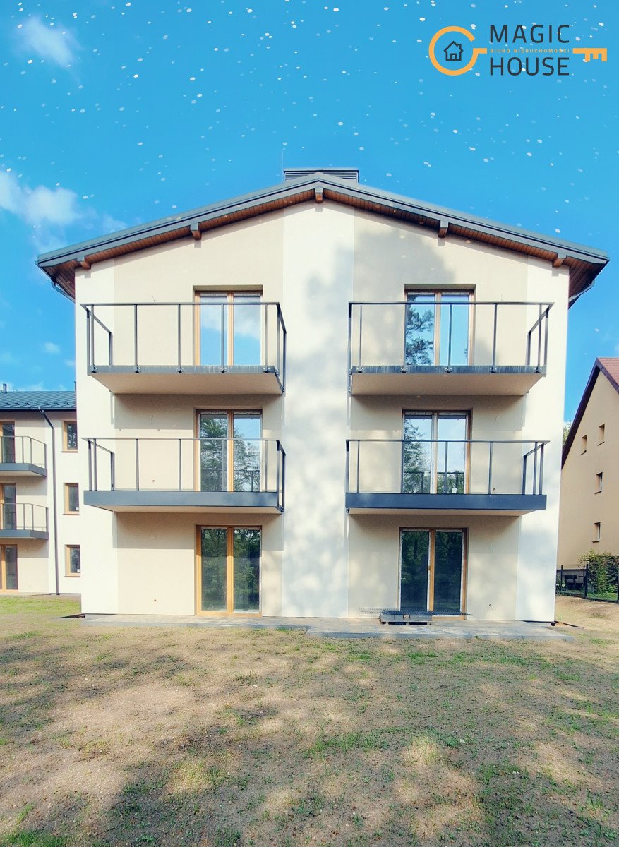 Mieszkanie trzypokojowe na sprzedaż Dzierżążno, Szpitalna  55m2 Foto 1