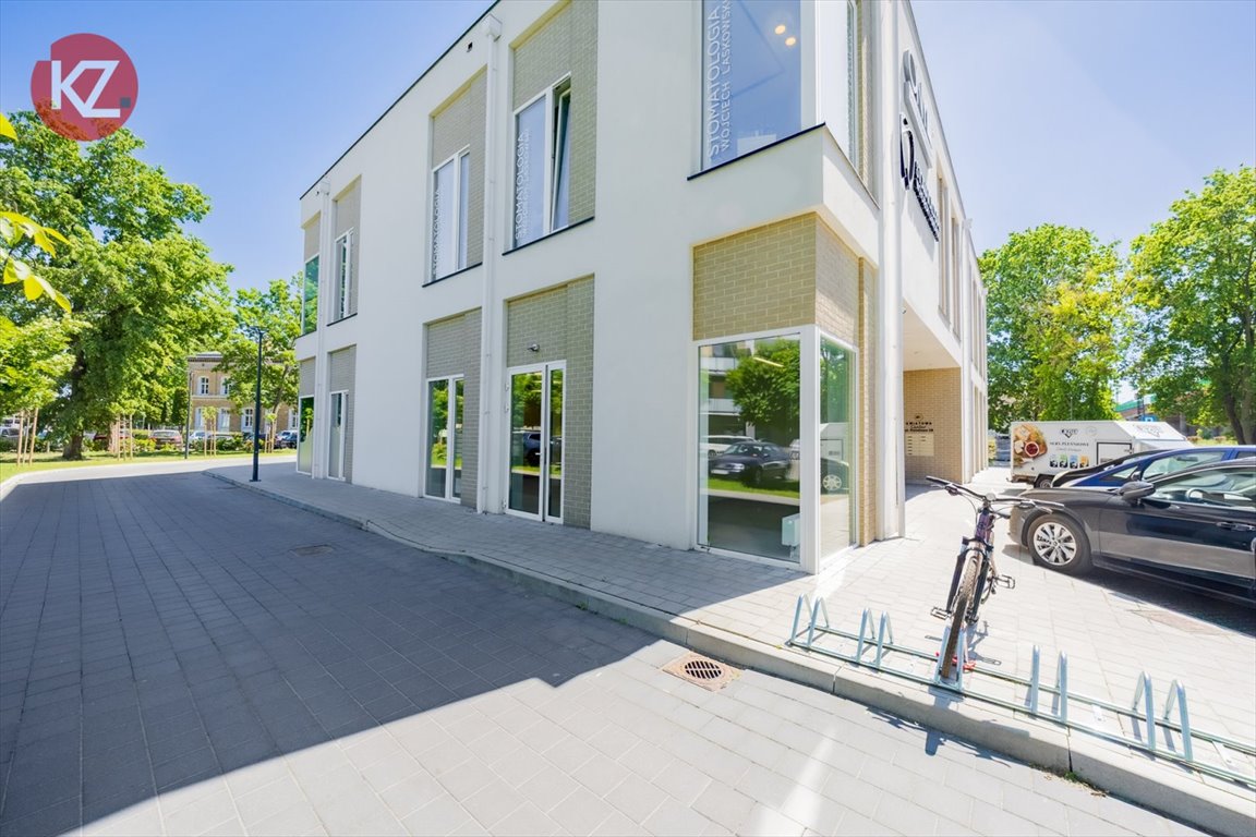 Nowoczesny lokal usługowy 61,6 m² w centrum Piły - zapraszam Piła, Śródmieście, Kwiatowa  62m2 Foto 1