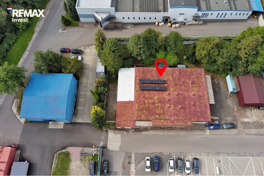 Hala 433 m² z biurami - fotowoltaika i rampy Bielsko-Biała, Piekarska 130  433m2 Foto 1