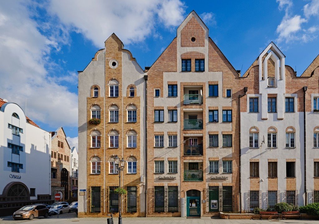 Polecam atrakcyjny lokal usługowy 1300 m² w centrum Elbląga Elbląg, ul. Stary Rynek 18a  1 293m2 Foto 1