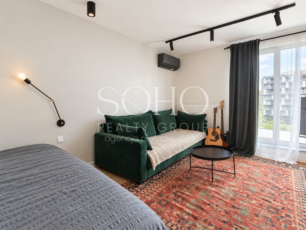 Polecam 32 m² mieszkanie z balkonem, klimatyzacją i pełnym umeblowaniem Kraków, Podgórze, Ślusarska  32m2 Foto 1
