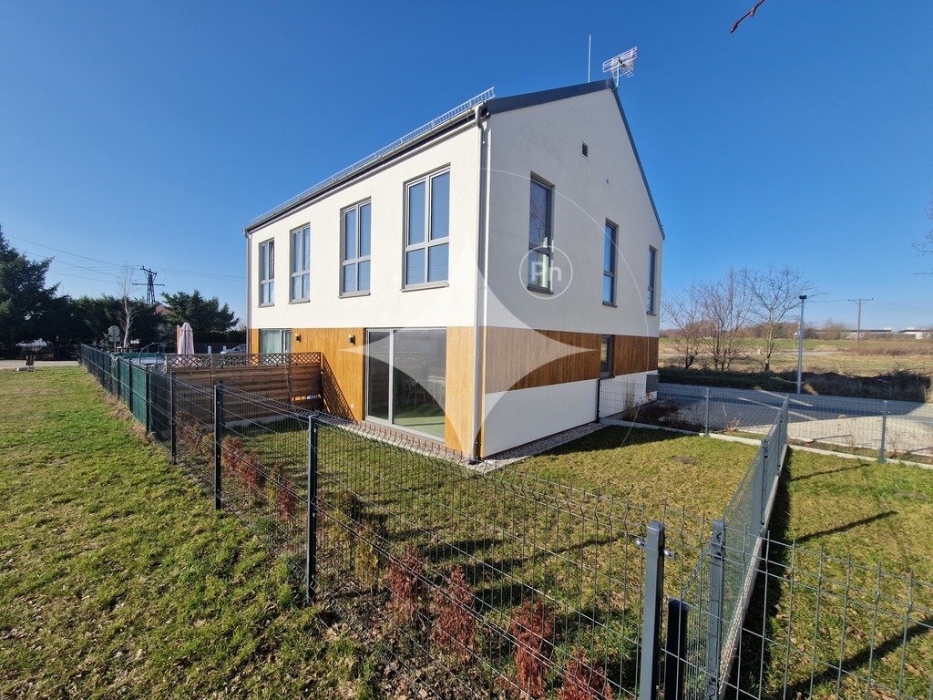 Nowoczesny dom z ogródkiem i rekuperacją w Choroszczy Choroszcz, Rybacka  101m2 Foto 1