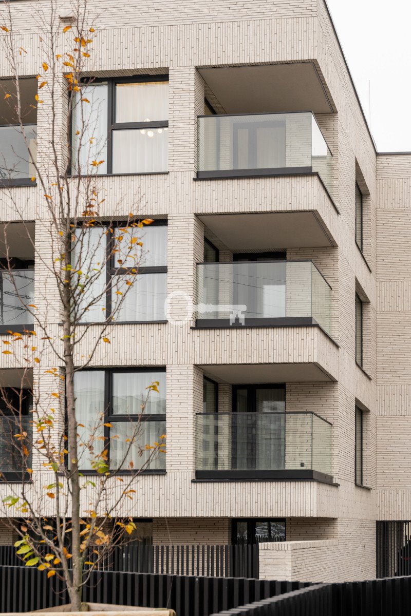 Lokal użytkowy na wynajem Warszawa, Ochota, Lirowa  840m2 Foto 1