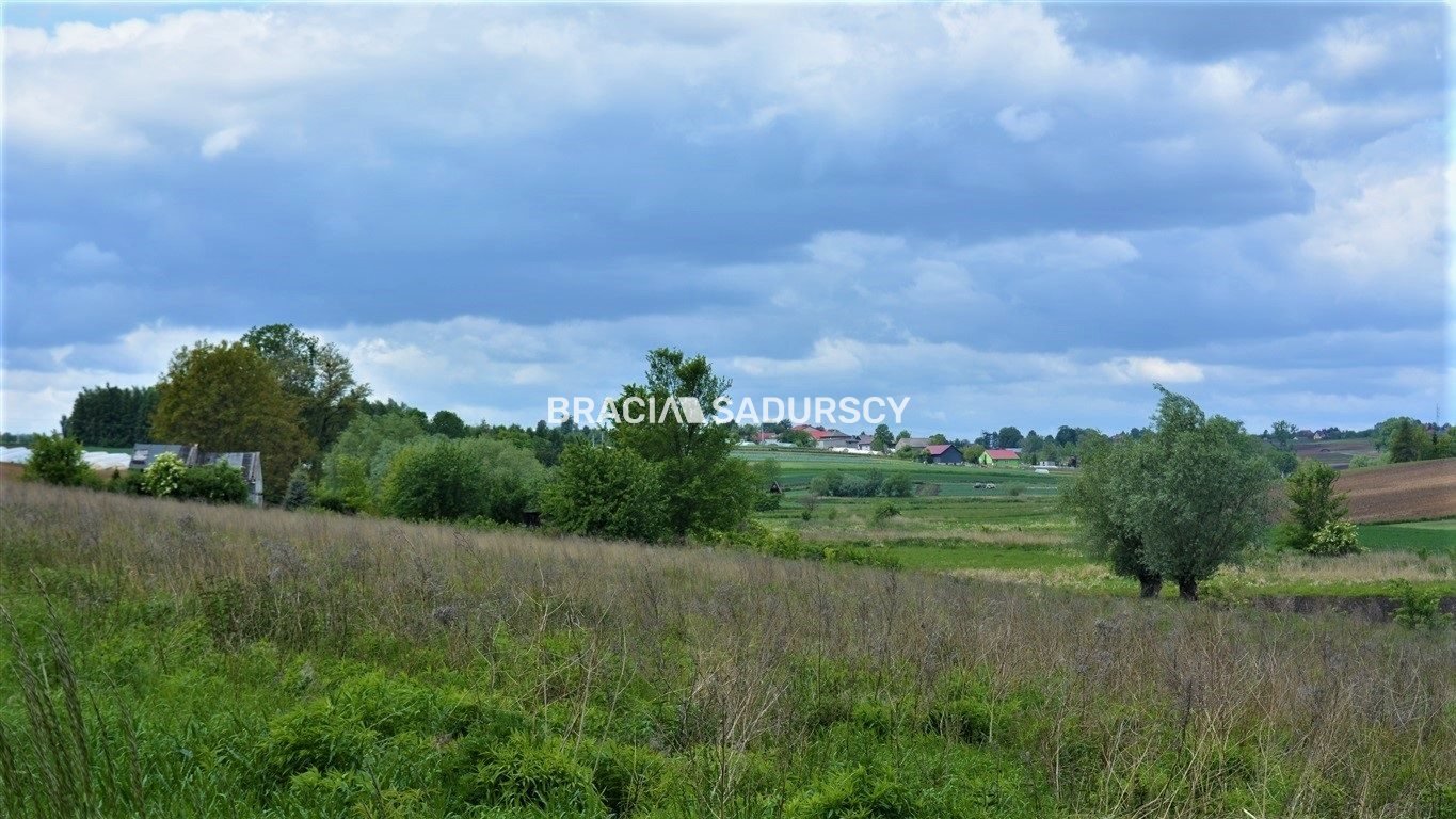 Działka budowlano-rolna w Glewcu, 1622 m², media w drodze Glewiec  1 622m2 Foto 1