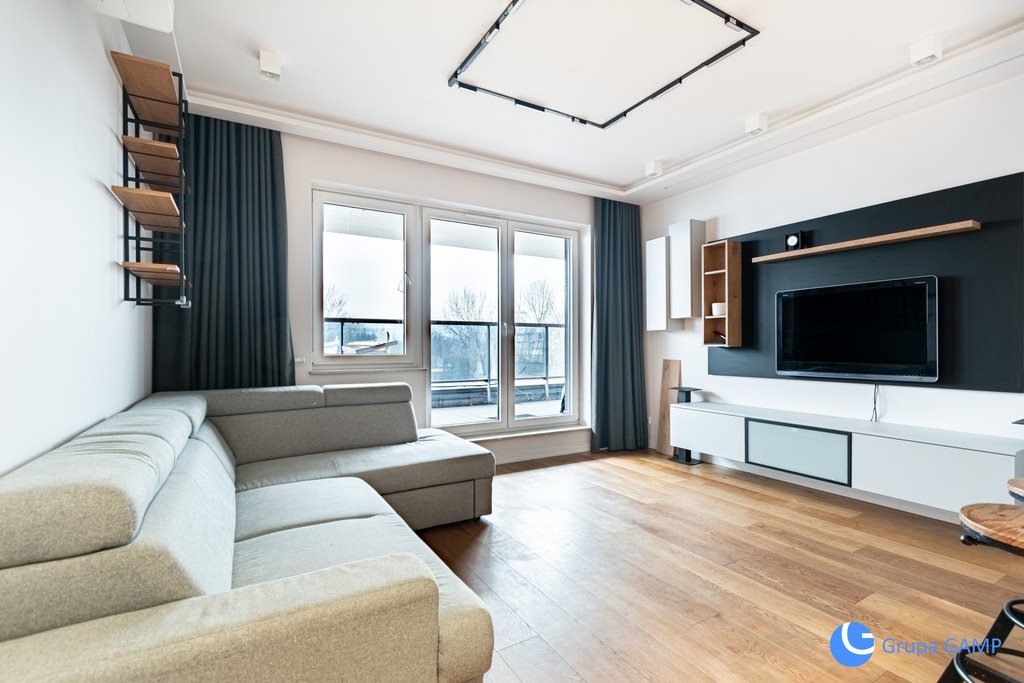 Mieszkanie czteropokojowe  na wynajem Kraków, Podgórze, Rzemieślnicza  69m2 Foto 1