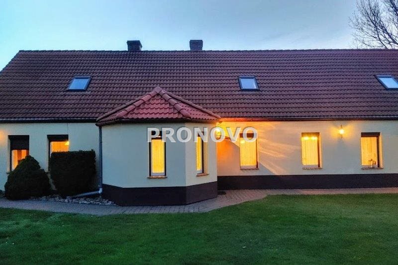 Sprzedam przestronną posiadłość 240 m² z stodołą i ogrodem Węgorzyno, Cieszyno  240m2 Foto 1
