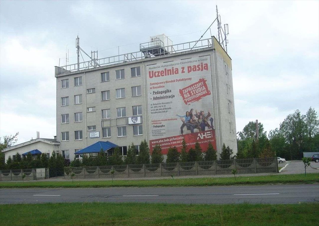 Na sprzedaż inwestycyjny budynek biurowo-usługowy 2511 m² w Koszalinie Koszalin, ul. Bohaterów Warszawy  2 511m2 Foto 1