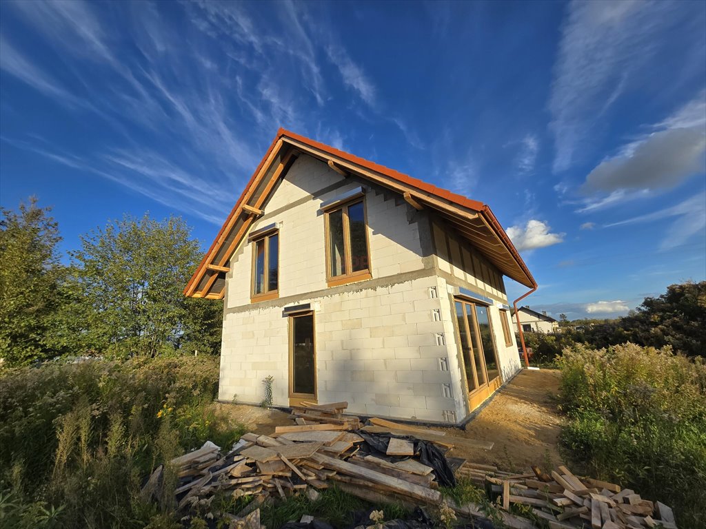 Dom na sprzedaż Trzebnica, Prusicka  119m2 Foto 1