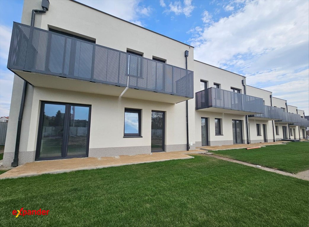 Zapraszam do domu szeregowego na Krzykach z ogródkiem i Smart Home Wrocław, Konduktorska  90m2 Foto 1