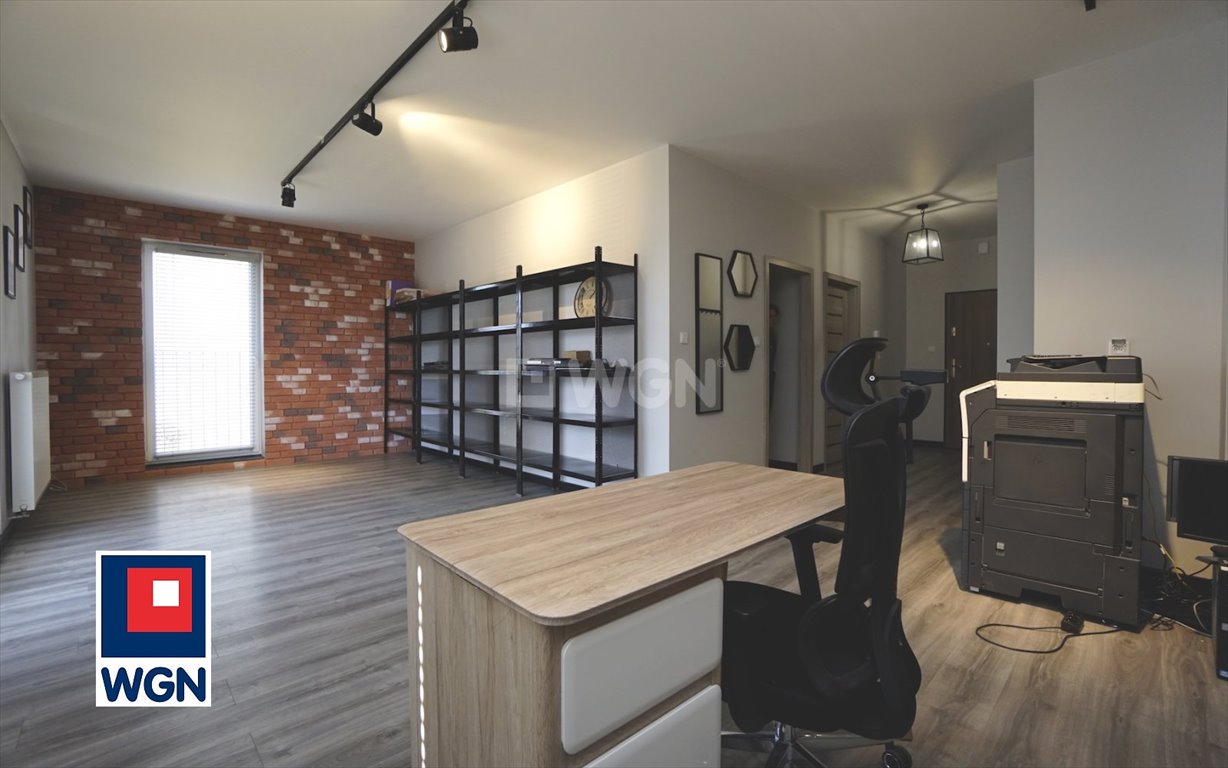 Polecam funkcjonalne biuro 70 m² na Os. Diamentowym w Koninie Konin, Berylowa  70m2 Foto 1