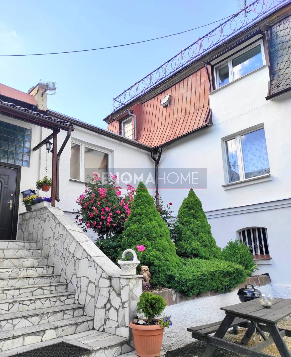 Dom na sprzedaż Srebrna Góra  320m2 Foto 1