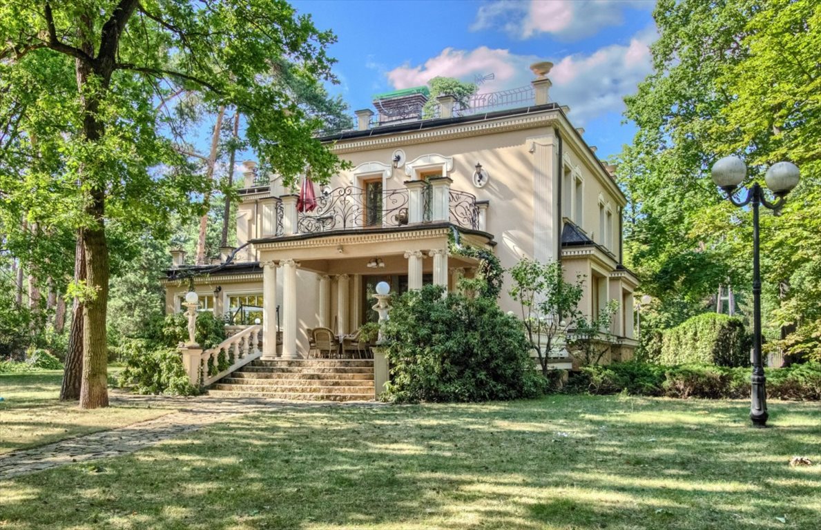 Luksusowy dom na sprzedaż Milanówek, Zygmunta Krasińskiego 514m2 Foto 1 Luksusowy dom na sprzedaż Milanówek, Zygmunta Krasińskiego 514m2 Foto 1