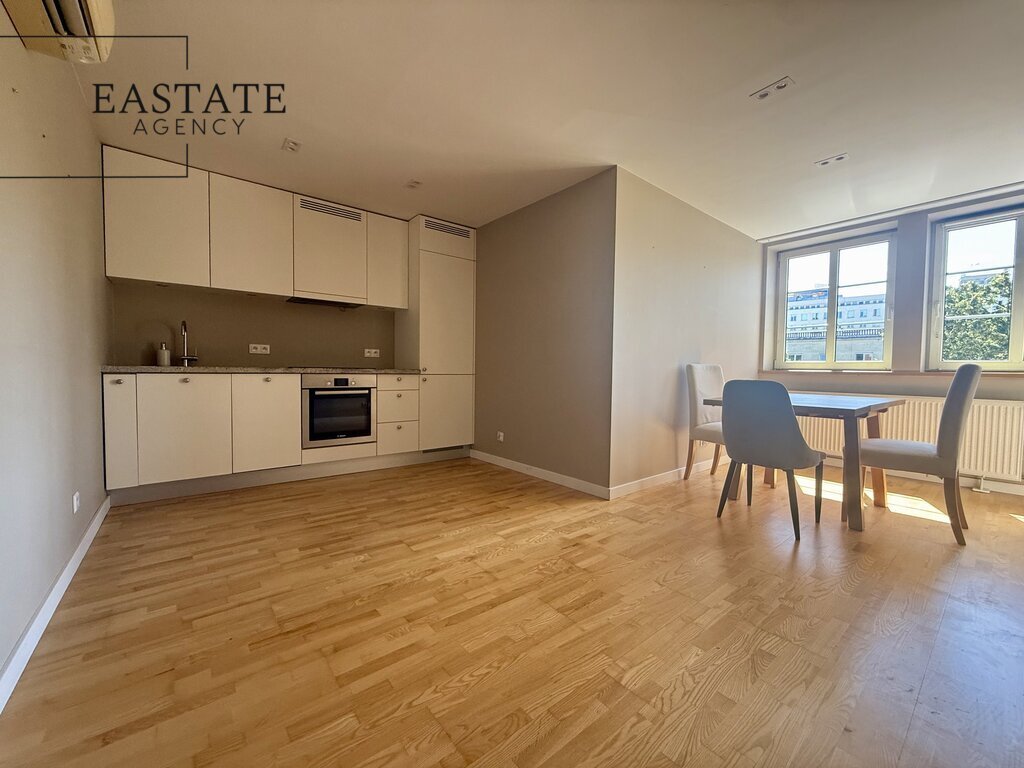 Przestronne 90 m² w prestiżowej kamienicy przy Nowym Świecie Warszawa, Śródmieście, Nowy Świat  90m2 Foto 1