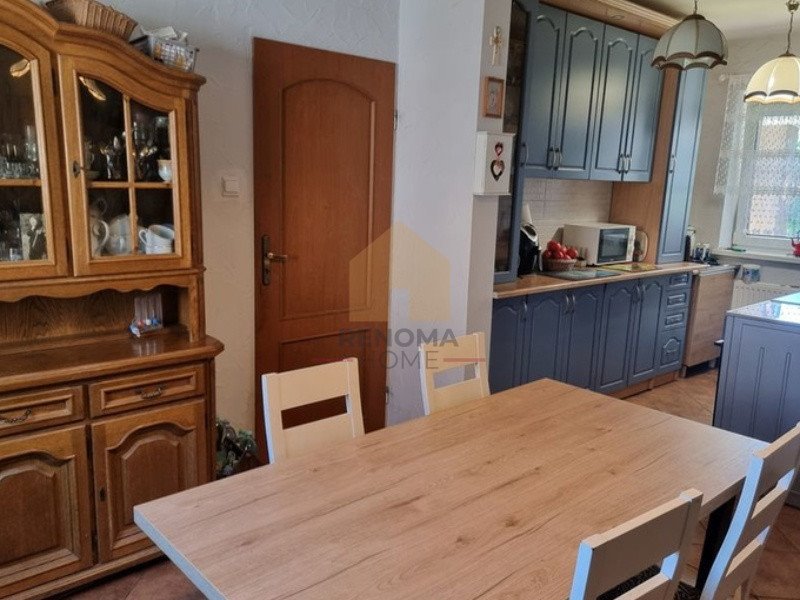 Polecam przestronny dom 156 m² z gabinetem i garażem w Prochowicach Prochowice  156m2 Foto 1