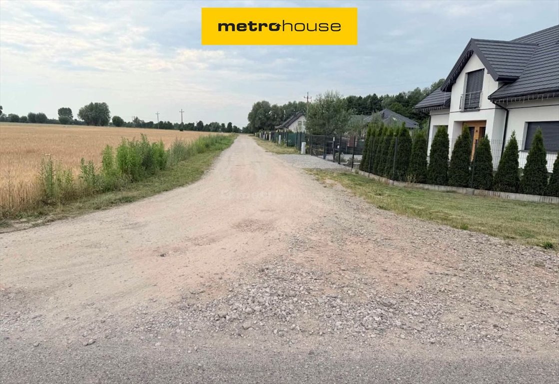 Zapraszam do zakupu działki 974 m² z mediami i dojazdem z 3 stron Altanka  974m2 Foto 1