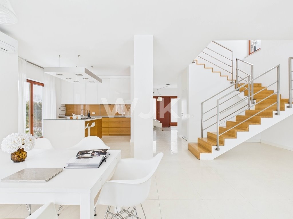 Nowoczesny dom 315m2 z garażem i ogrodem w Wilanowie Warszawa, Wilanów  315m2 Foto 1