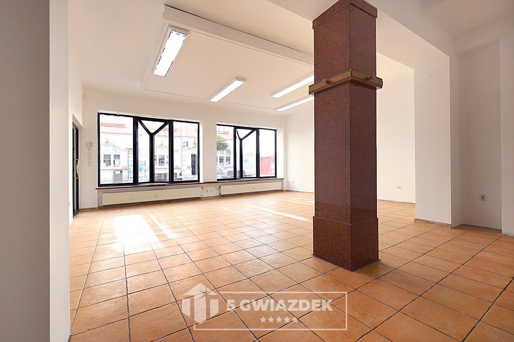 Lokal użytkowy na wynajem Szczecinek, Władysława Bartoszewskiego  64m2 Foto 9