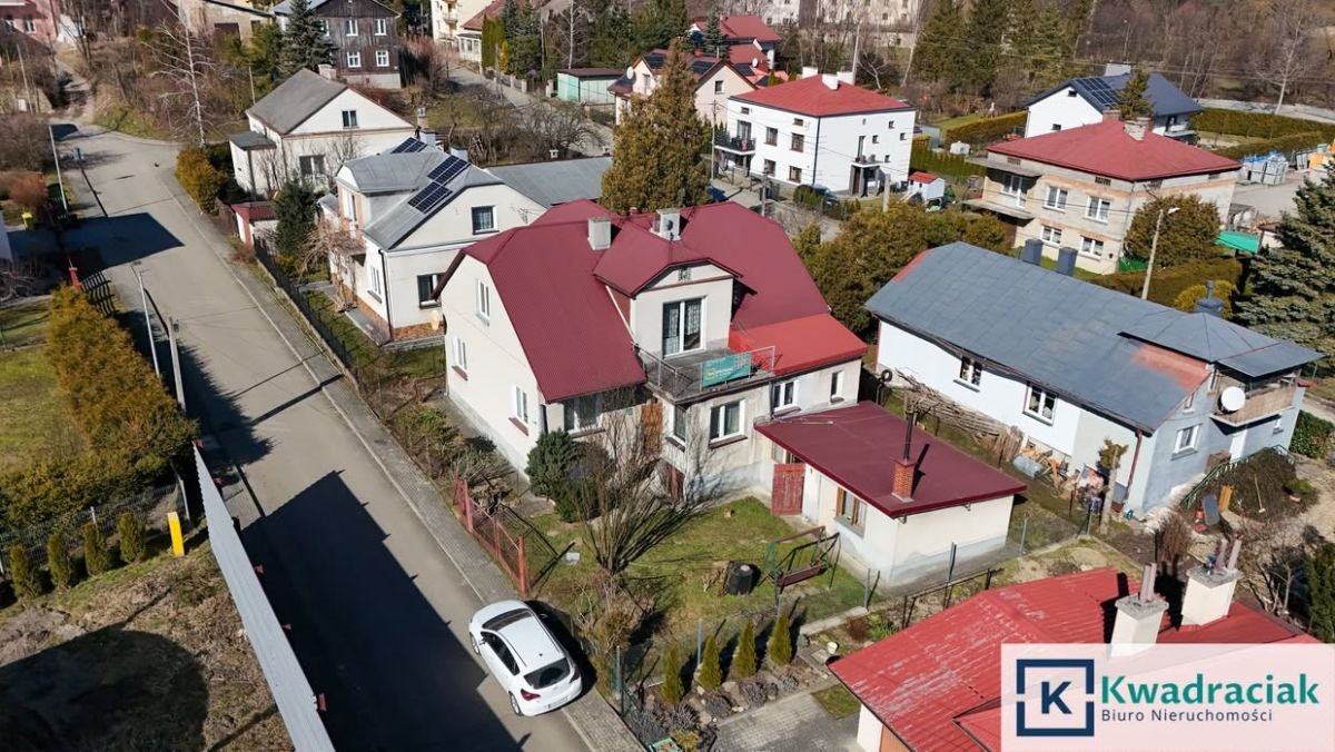 Dom z potencjałem w centrum Dukli, 103 m2, działka 4,29 ar Dukla, Zielona  103m2 Foto 1