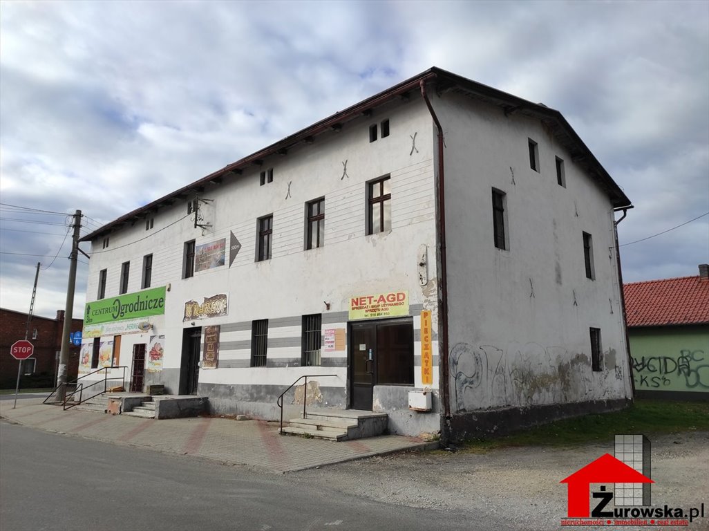 Na sprzedaż lokal użytkowy z dużym potencjałem w Żędowicach Zawadzkie, Żędowice  300m2 Foto 1