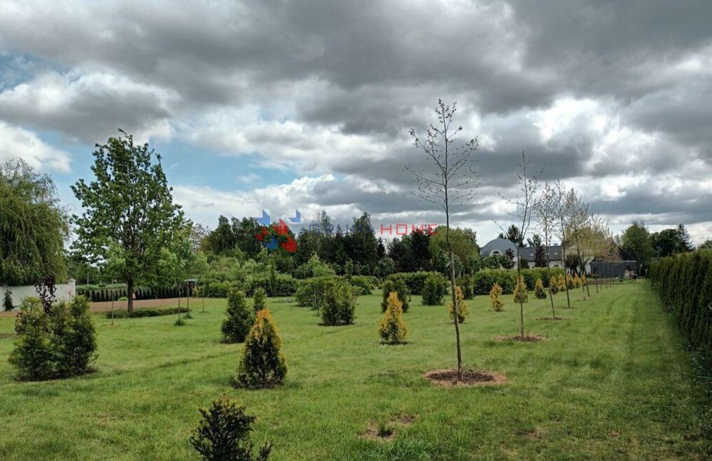 Do sprzedania działka 5700 m² pod rezydencję lub inwestycję Konstancin-Jeziorna  5 700m2 Foto 1