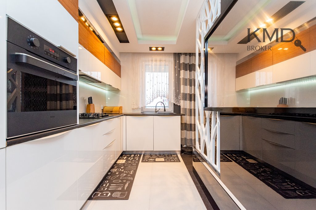 Mieszkanie trzypokojowe na sprzedaż Lublin, Węglinek, Jantarowa  66m2 Foto 1