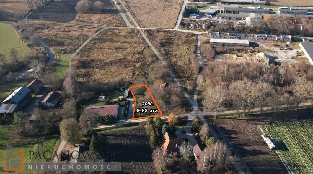 Do sprzedania działka budowlano-usługowa 9,88 ara Klimontów z mediami Klimontów  988m2 Foto 1