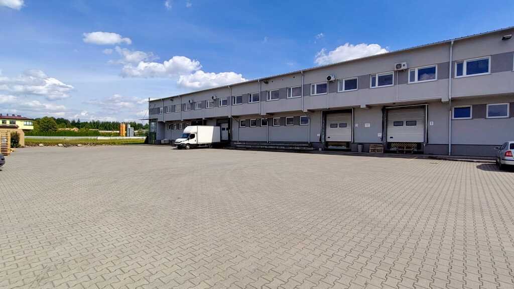Magazyn na wynajem Zaczernie  1 200m2 Foto 1