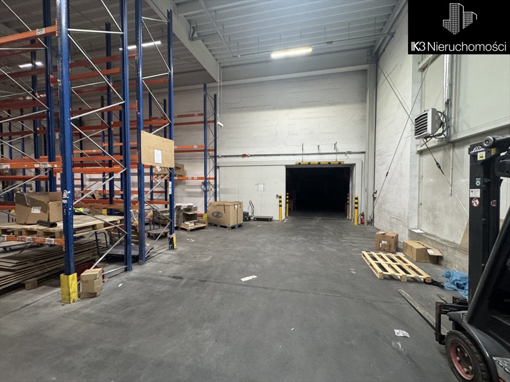 Hala magazynowa 2000 m² z biurem, ogrzewanie, plac Radom, Kozienicka  2 000m2 Foto 1