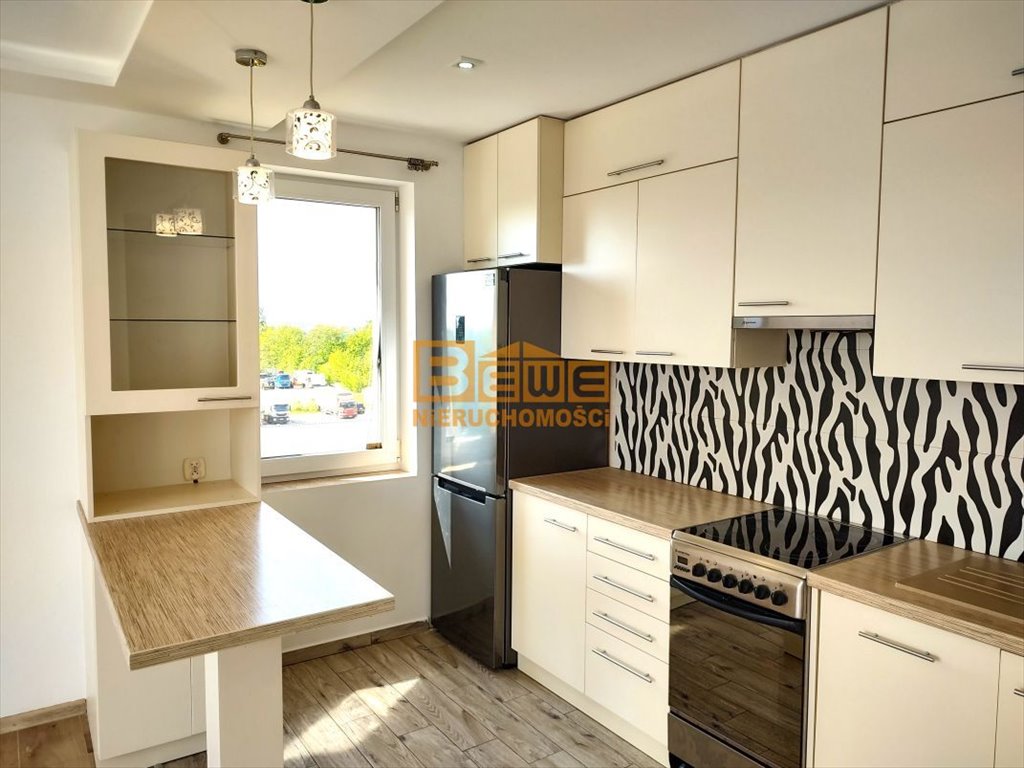 Mieszkanie trzypokojowe na sprzedaż Białystok, Leśna Dolina, Aleja Jana Pawła II  46m2 Foto 1