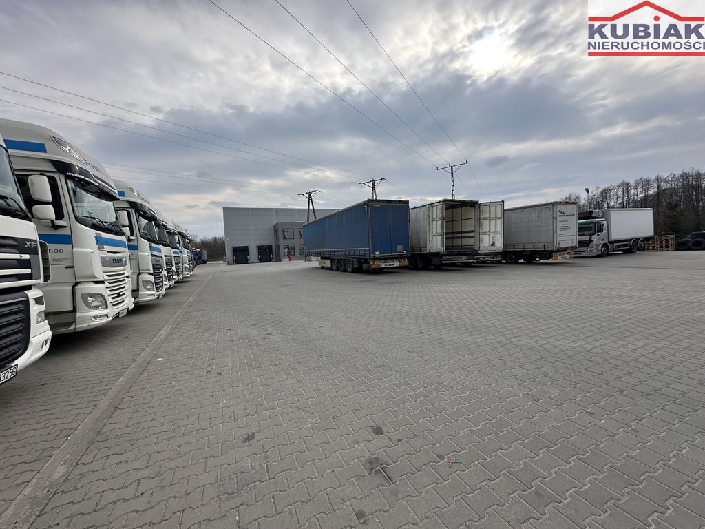 Na wynajem przestronny parking 3000 m² z monitoringiem Chrzanów Duży  3 000m2 Foto 1