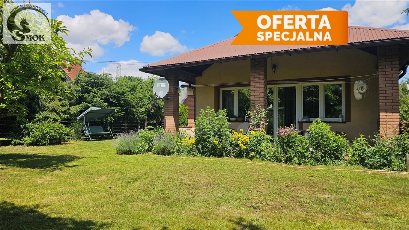 Funkcjonalny dom 182 m2 z ogrodem i garażem w Kokotowie Kokotów  182m2 Foto 1
