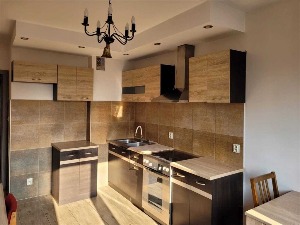 Mieszkanie dwupokojowe na sprzedaż Oława, Rybacka  59m2 Foto 1