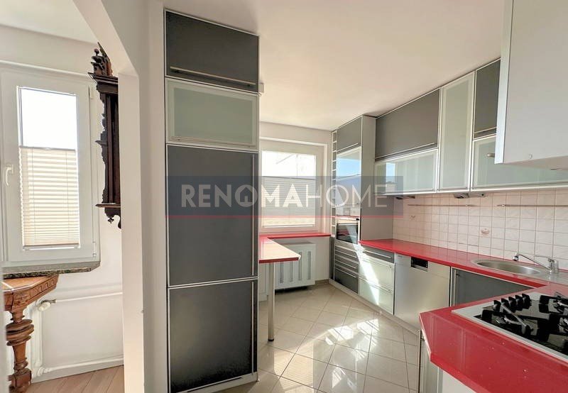 Mieszkanie trzypokojowe na sprzedaż Świdnica  65m2 Foto 1