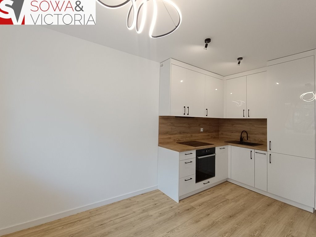 Mieszkanie trzypokojowe na sprzedaż Wałbrzych, Podzamcze  40m2 Foto 1