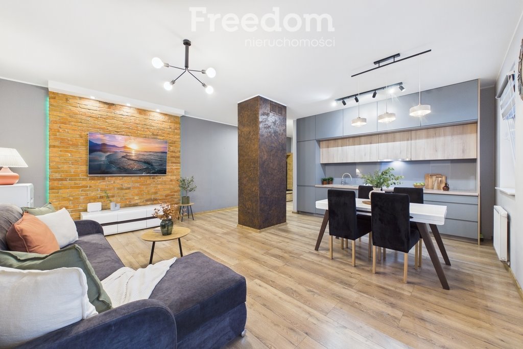 Polecam komfortowe 2-pokojowe mieszkanie 54 m² z komórką i miejscem garażowym Elbląg, Łęczycka  60m2 Foto 1