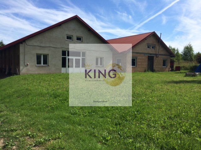 Hala 650 m² z biurem - parking i ogrzewanie gazowe: Lubieszyn