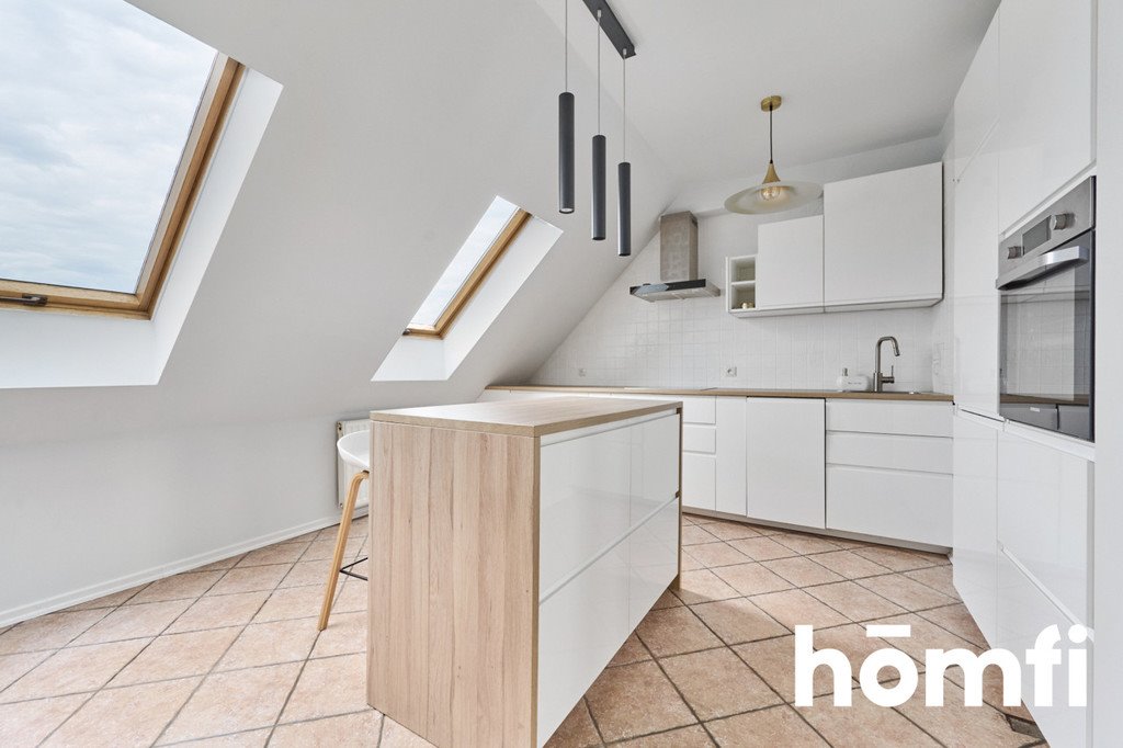 Polecam przestronne 4-pokojowe mieszkanie 81,8 m² z balkonem i piwnicą Wrocław, Poświętne, Poświętne, Poświęcka  82m2 Foto 1