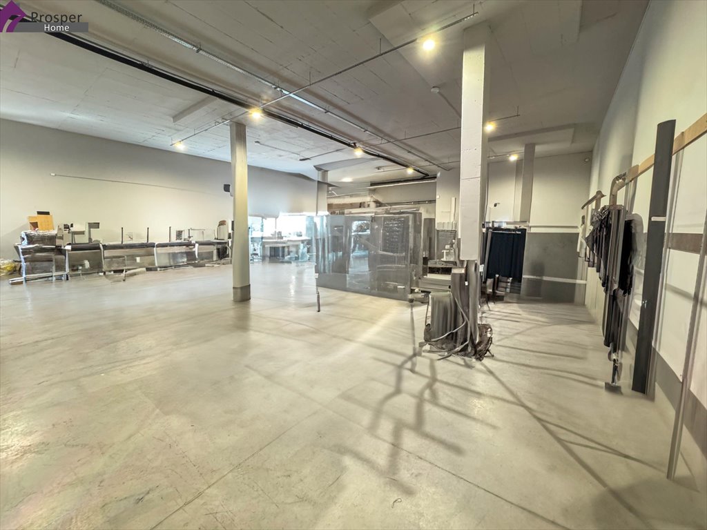 Lokal użytkowy na wynajem Rzeszów, Dworzysko  374m2 Foto 1