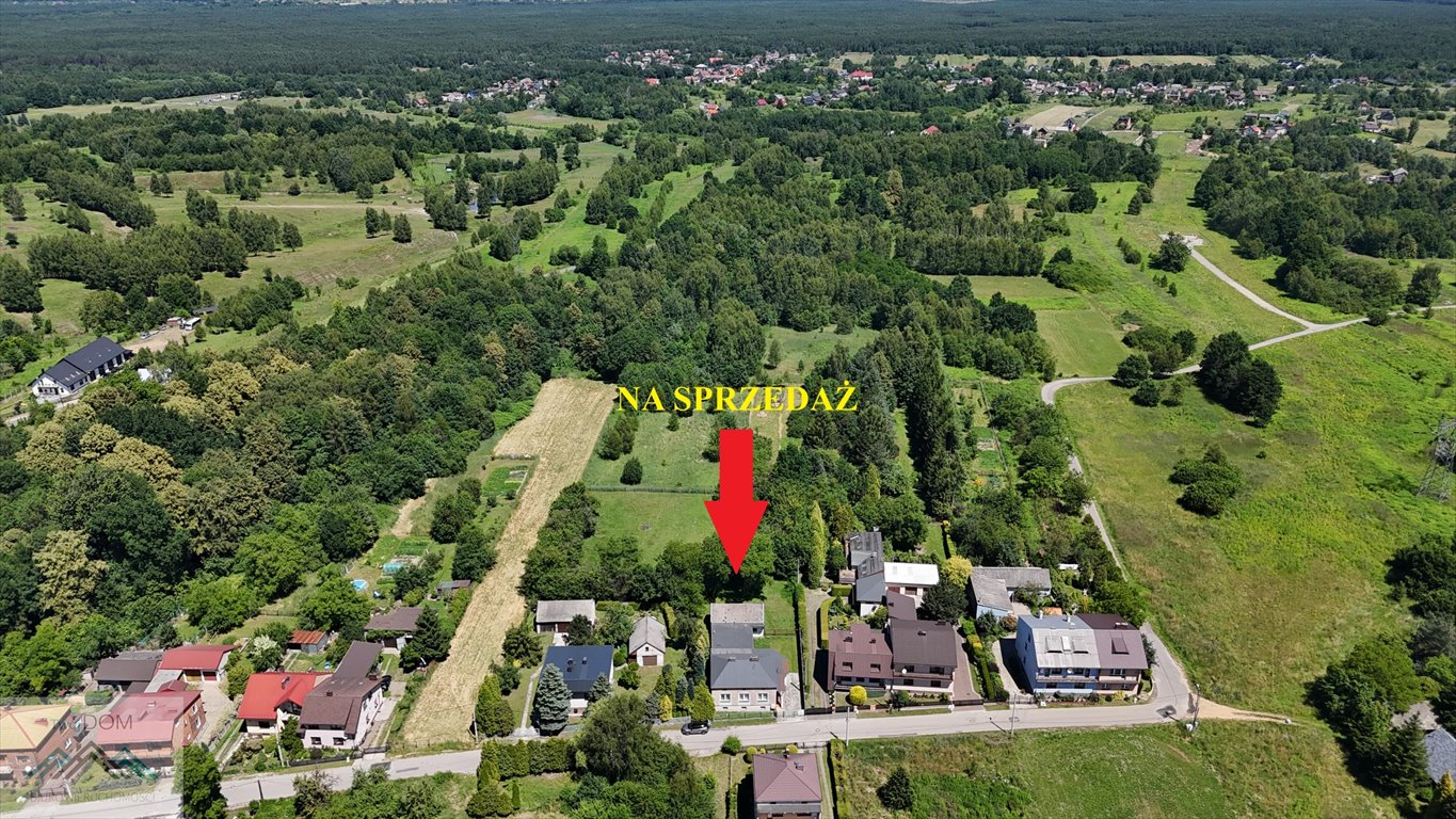 Sprzedam przestronny dom z potencjałem 4 pokoje garaże ogródek Ujków Nowy  140m2 Foto 1