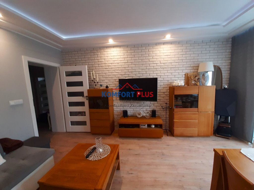 Mieszkanie dwupokojowe na sprzedaż Toruń, Młodych, Matejki  49m2 Foto 1