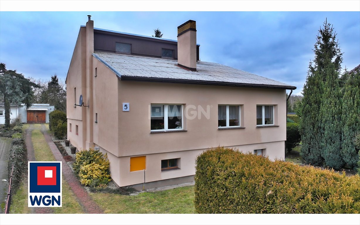 Przestronny dom po remoncie, 209 m², ogrzewanie gazowe Wi, Cmentarna  209m2 Foto 1