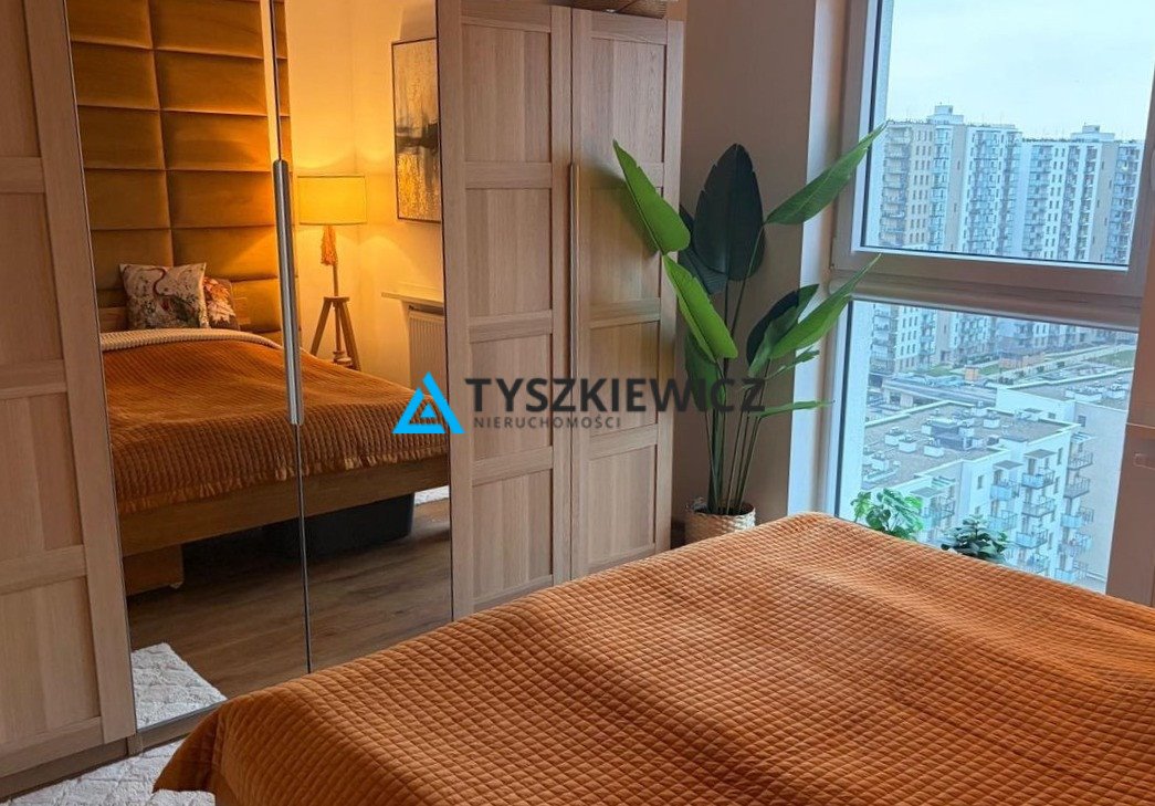 Ekskluzywny apartament z panoramicznym widokiem na port i morze Gdańsk, Letnica, Starowiejska  59m2 Foto 1