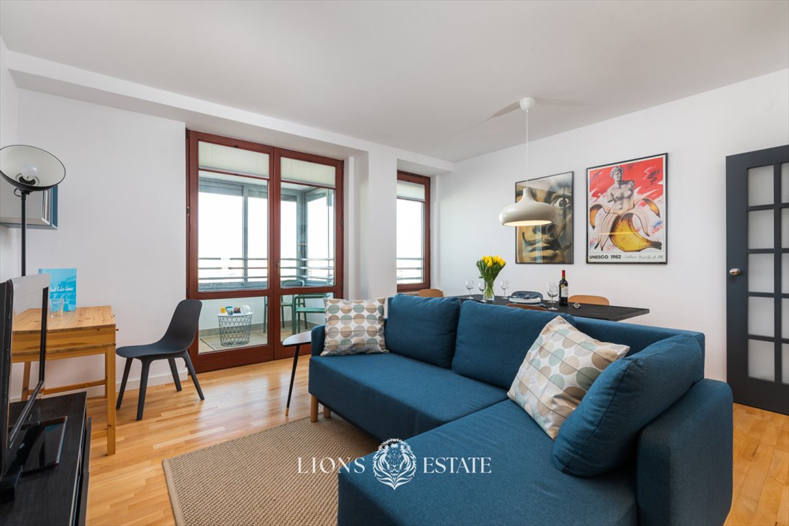 Wynajmę komfortowe 80 m² apartament z loggią i miejscem w garażu: Warszawa Śródmieście