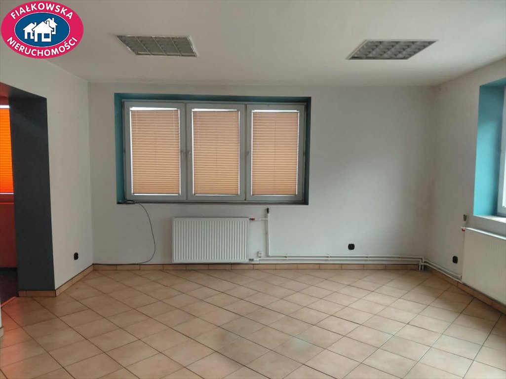 Lokal użytkowy 39 m2 w centrum Żyrardowa, idealny na biuro Żyrardów  39m2 Foto 1