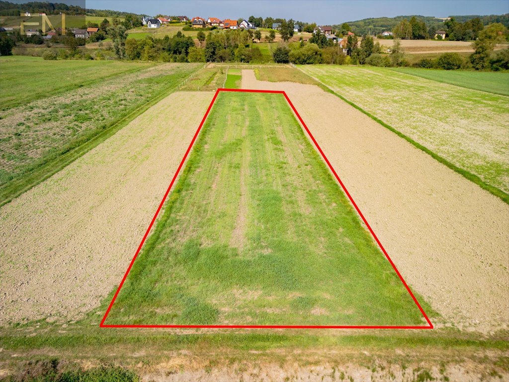 Działka budowlana na sprzedaż Strzyżów  1 577m2 Foto 2